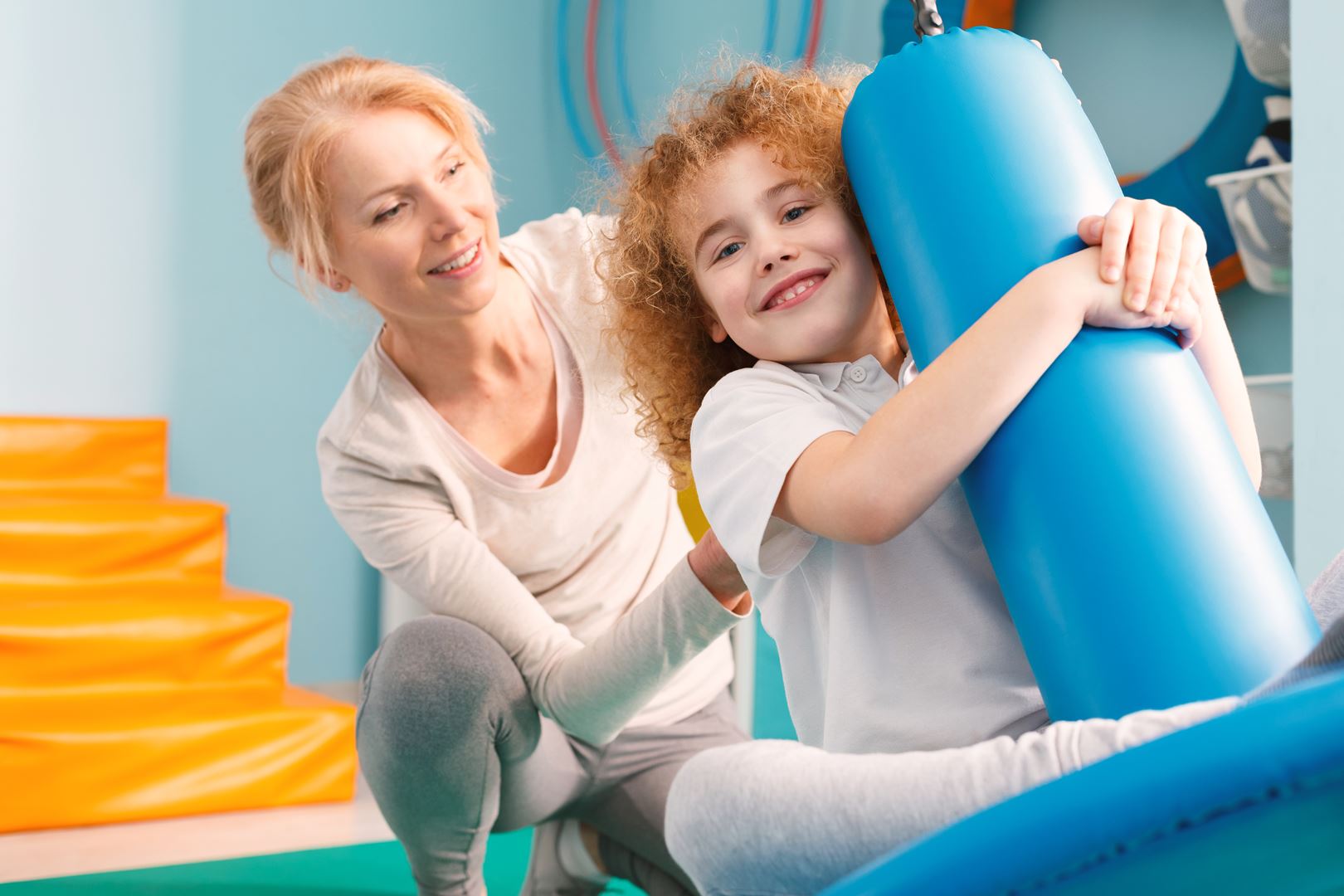 פיזיותרפיה לילדים עם אוטיזם - Junior Therapy, מספקים שירותי פיזיותרפיה באופן פרטי לילדים ופעוטות